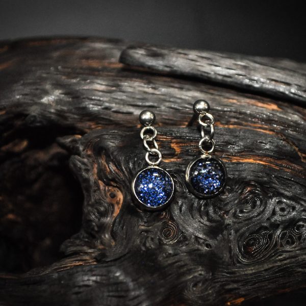 The Cobbled Curios - Midnight Glimmer - Dangle Earrings