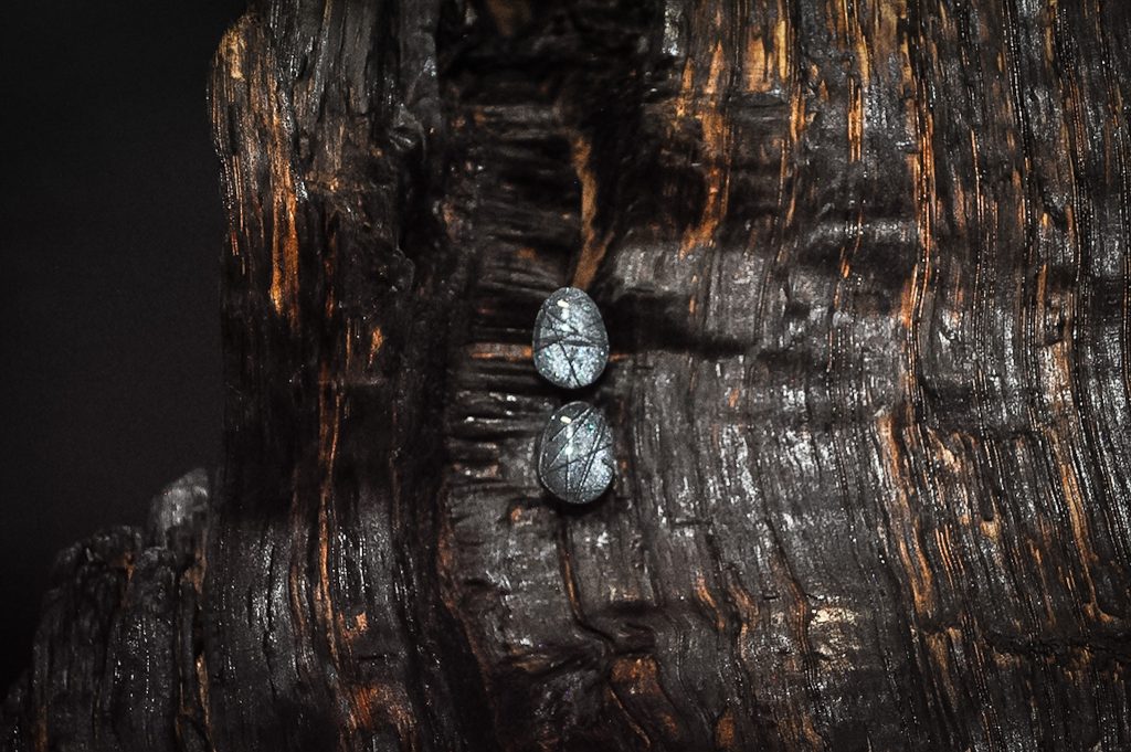 Mystical Labradorite Series - Pebble Stud Earrings